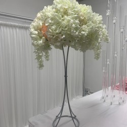 80cm Trumpet Shaped Metal Wedding Centerpiece Flower Stands - SILVER